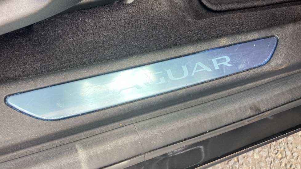 Jaguar E-Pace R-dynamic Se Black Blue #27