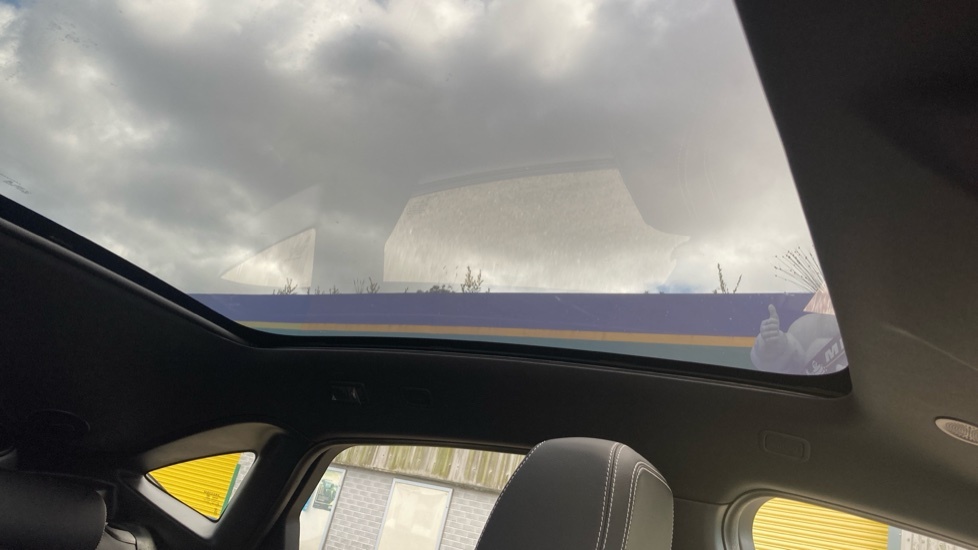 Jaguar E-Pace R-dynamic Se Black Blue #39