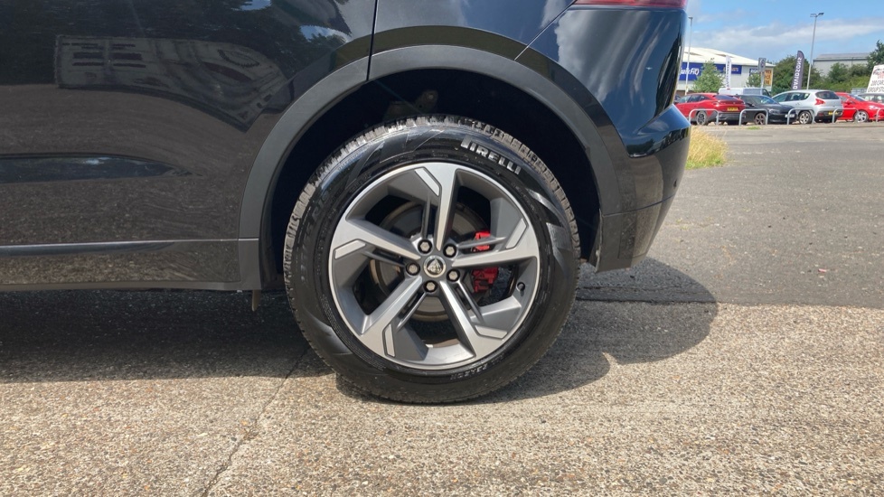 Jaguar E-Pace R-dynamic Se Black Blue #32