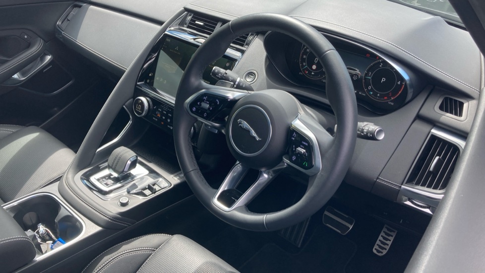 Jaguar E-Pace R-dynamic Se Black Blue #11