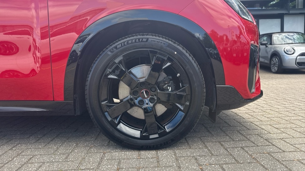 Mini Countryman Se 66.5Kwh Sport Suv All4 204 P Green #14