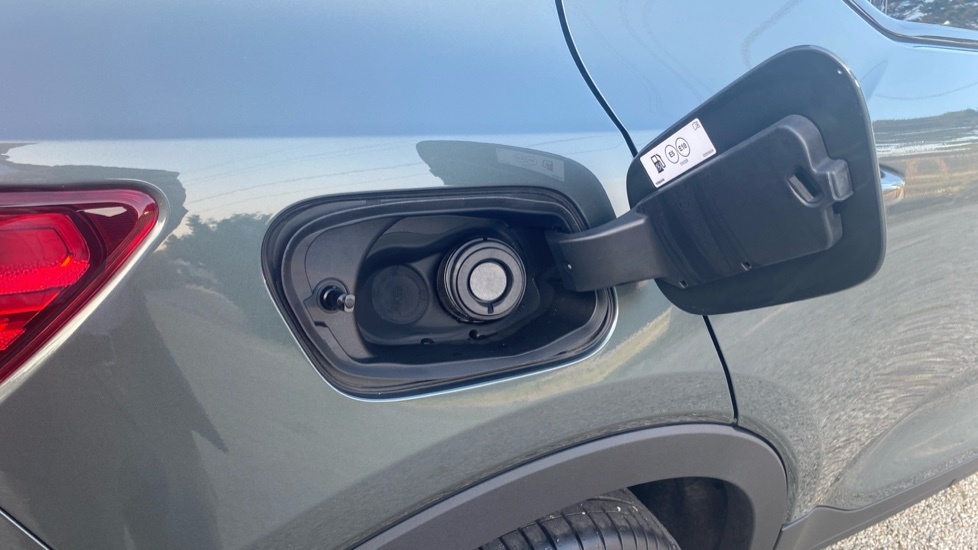 Volvo XC40 Ultra B4 Mild Hybrid Dark Delivery Mileage  #16