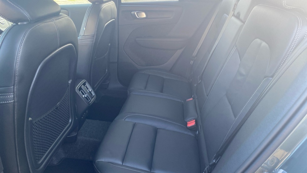Volvo XC40 Ultra B4 Mild Hybrid Dark Delivery Mileage  #33