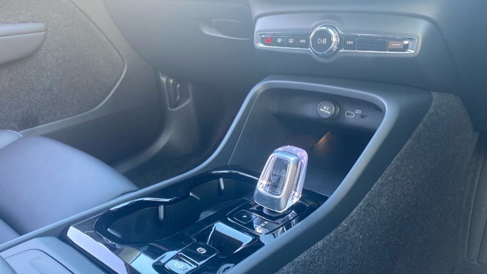 Volvo XC40 Ultra B4 Mild Hybrid Dark Delivery Mileage  #26