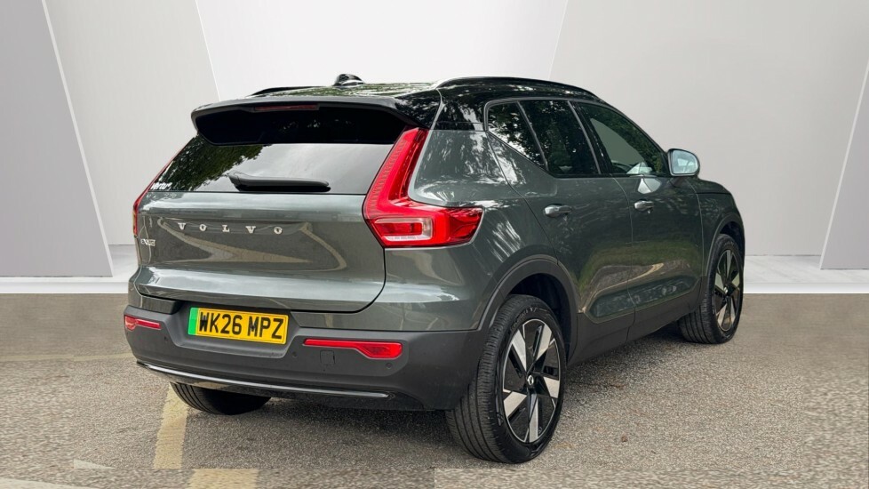 Volvo EX40 Plus #2