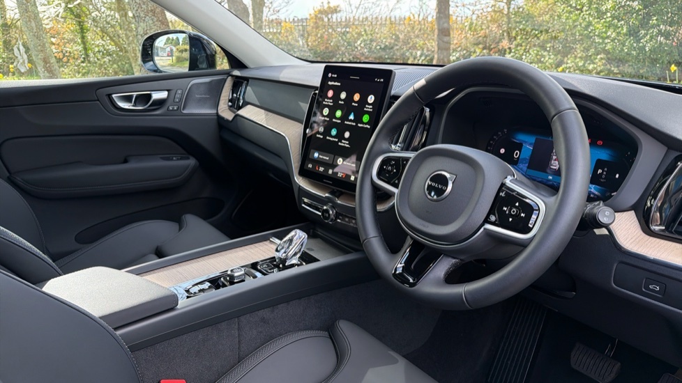 Volvo XC60 Volvo Xc60 Estate 2.0 T8 455 Phev Ultra Dark #4