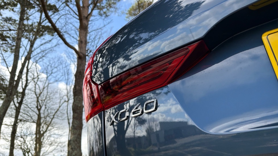 Volvo XC60 Volvo Xc60 Estate 2.0 T8 455 Phev Ultra Dark #46