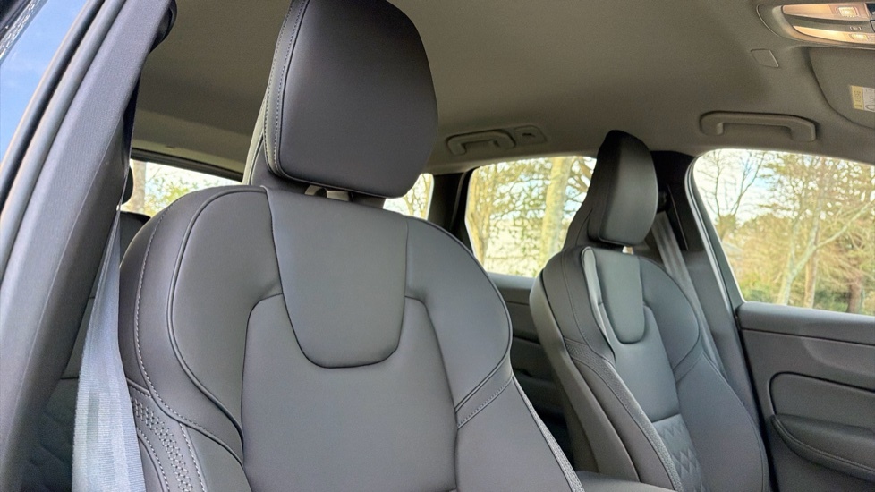 Volvo XC60 Volvo Xc60 Estate 2.0 T8 455 Phev Ultra Dark #30