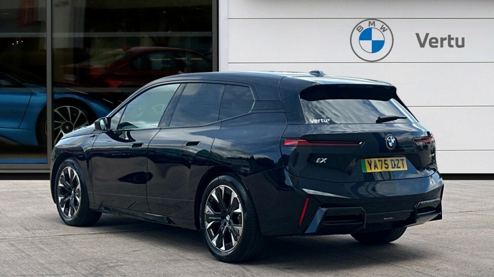 BMW iX M Sport Black #2