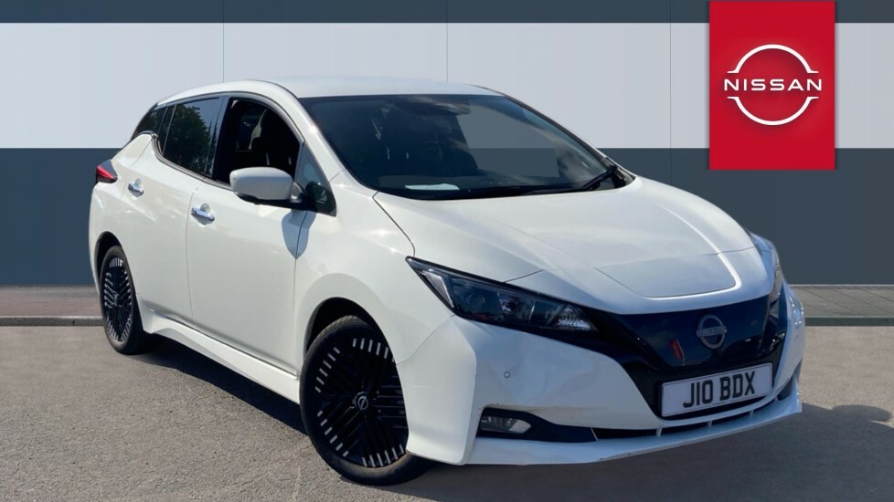 Nissan Leaf Shiro White