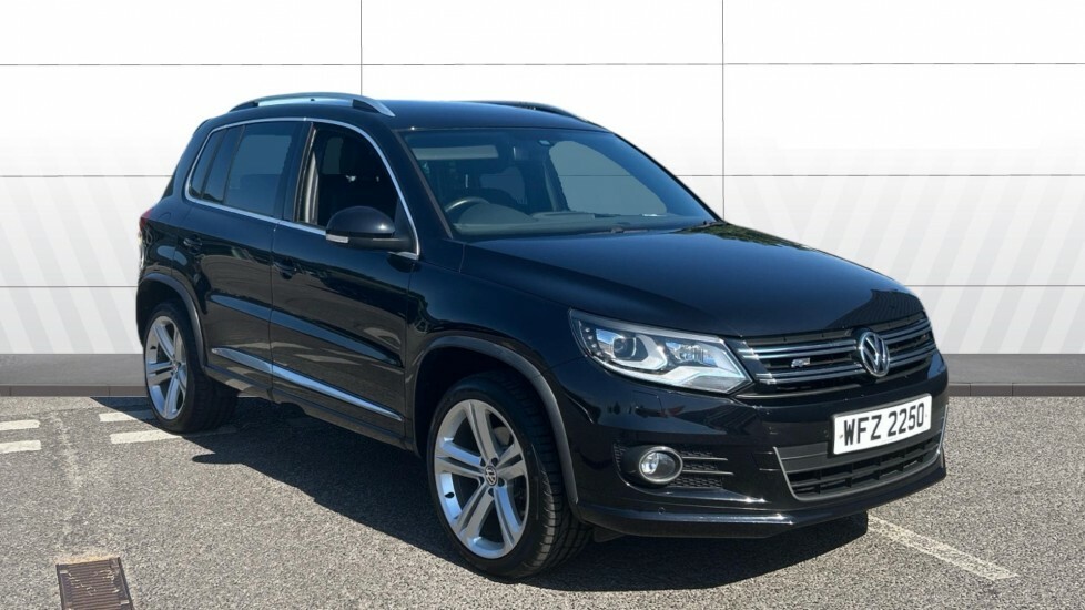 Volkswagen Tiguan R-line Black