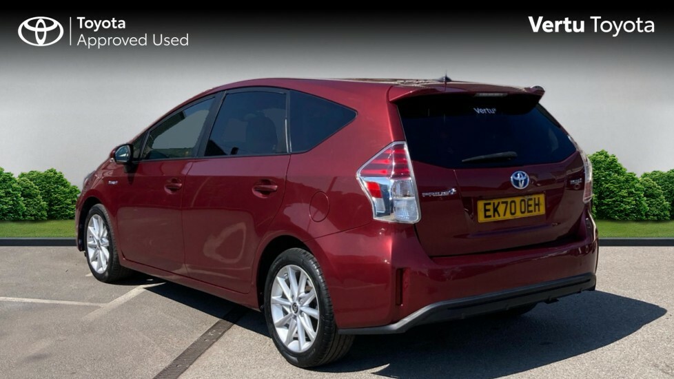Toyota Prius+ Excel Red #4