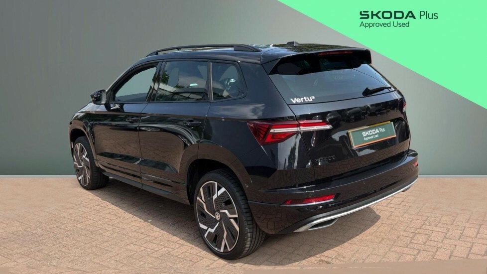 Skoda Karoq Sportline Black #3