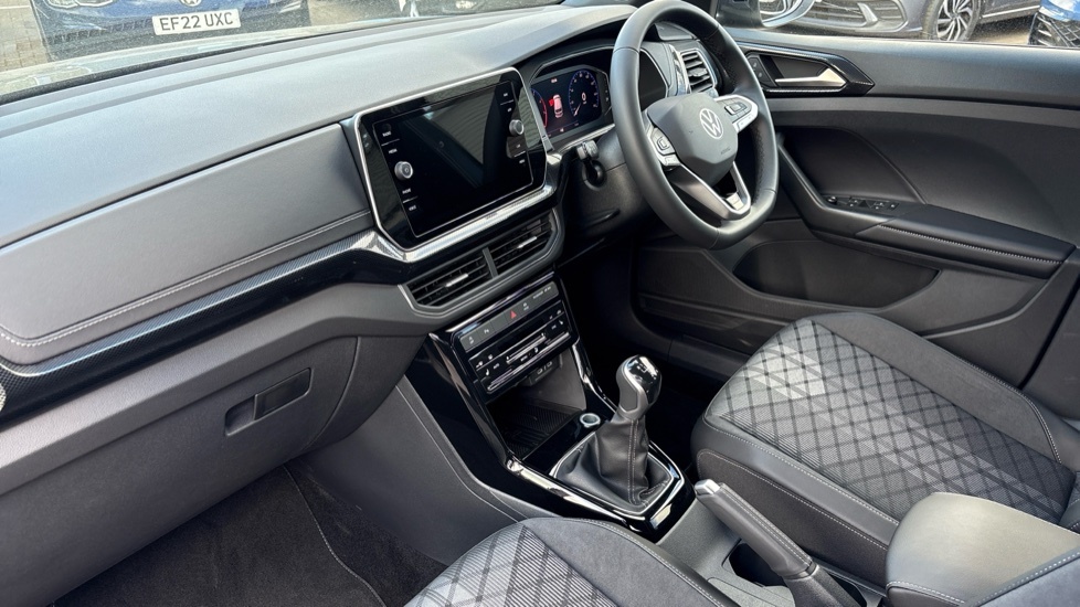 Volkswagen T-Cross R-line KP26NBO Grey #2