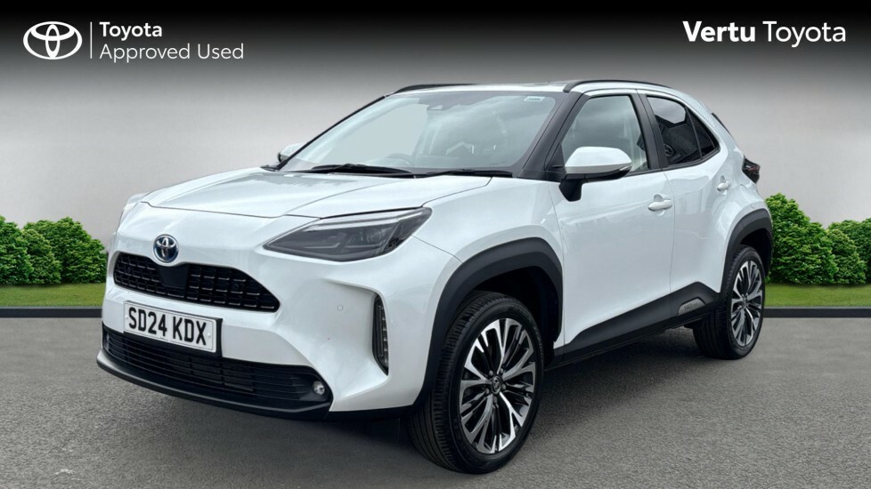 Toyota Yaris Cross Excel SD24KDX White #3