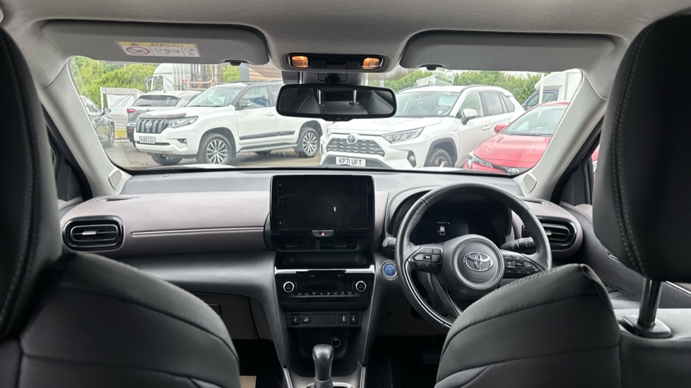 Toyota Yaris Cross Excel SD24KDX White #6
