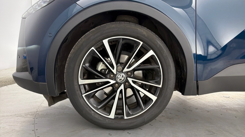 Toyota C-Hr 1.8 Vvt-h Excel Cvt Euro 6 Ss Grey #25