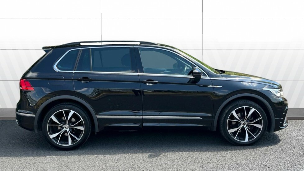 Volkswagen Tiguan R-line Black #5
