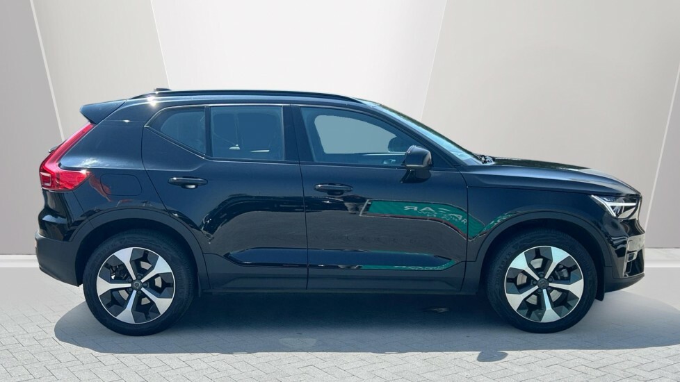 Volvo XC40 Plus KT24GGA Black #3