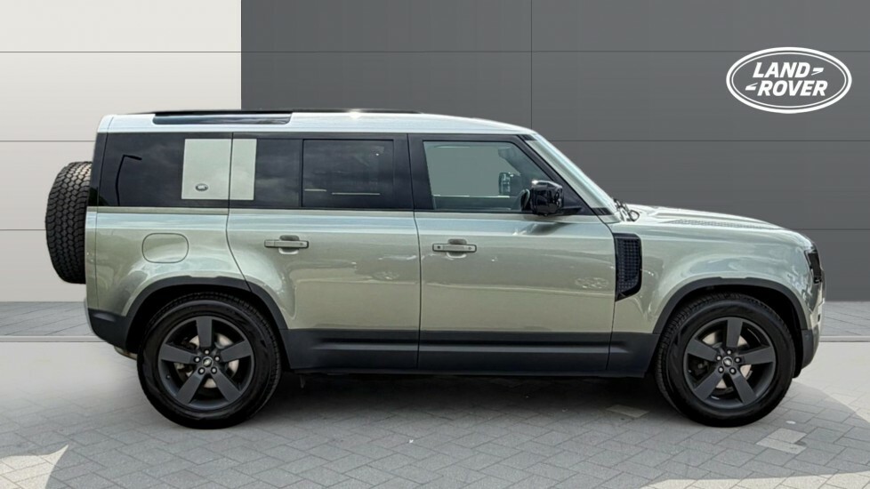 Land Rover Defender 110 Hse OY70XGH Green #5