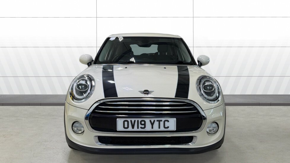 Mini Hatch Cooper Exclusive OV19YTC White #3