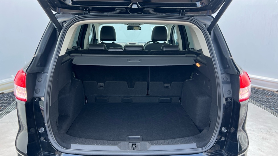 Ford Kuga Titanium X Black #4