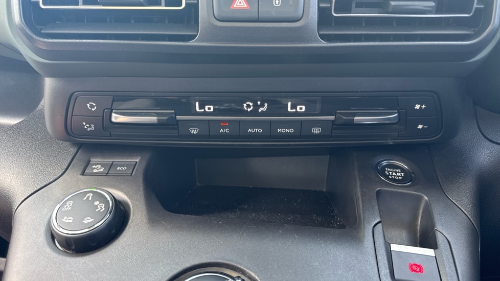 Citroen Berlingo 1.5 Bluehdi Flair Xtr XL Mpv Eat Euro 6 White #27