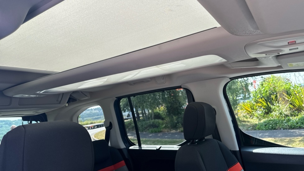 Citroen Berlingo 1.5 Bluehdi Flair Xtr XL Mpv Eat Euro 6 White #25