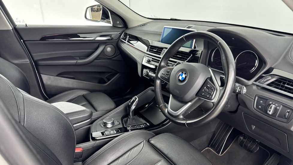 BMW X2 Sport White #6