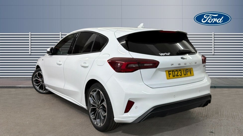 Ford Focus St-line X FD23UPV White #2