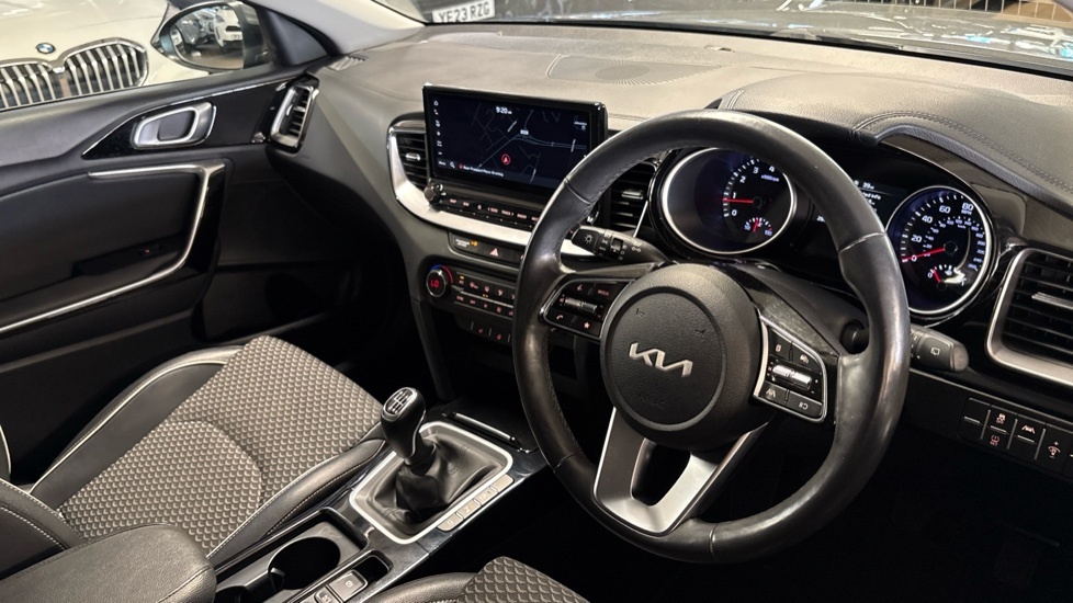 Kia Xceed Xceed 3 Black #14