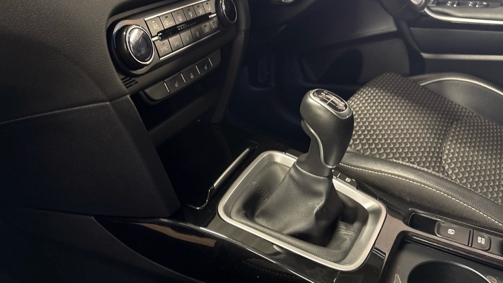 Kia Xceed Xceed 3 Black #13
