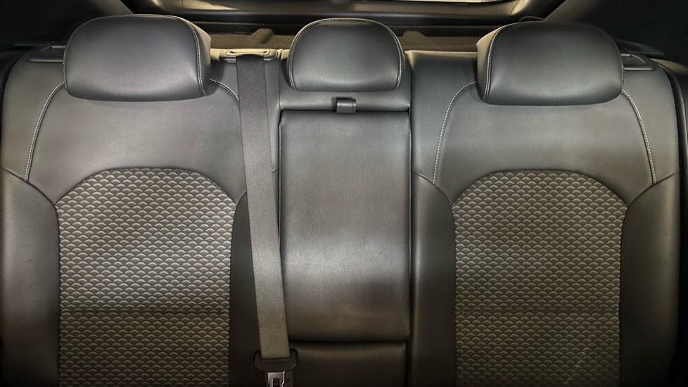 Kia Xceed Xceed 3 Black #15
