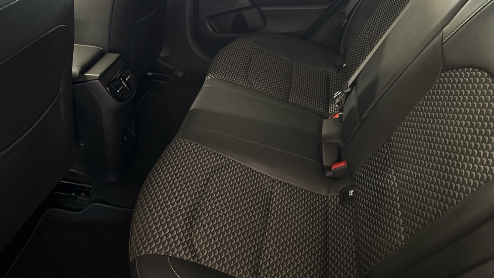 Kia Xceed Xceed 3 Black #16