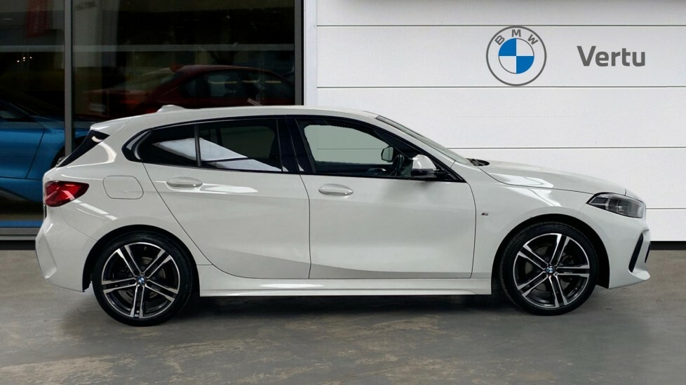 BMW 1 Series M Sport YG72ZJX White #3