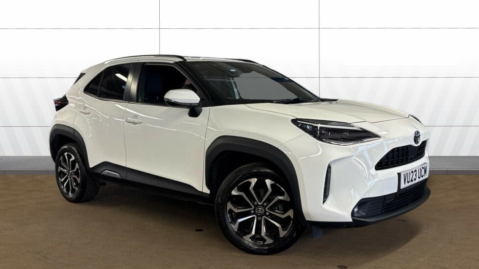 Toyota Yaris Cross Design White