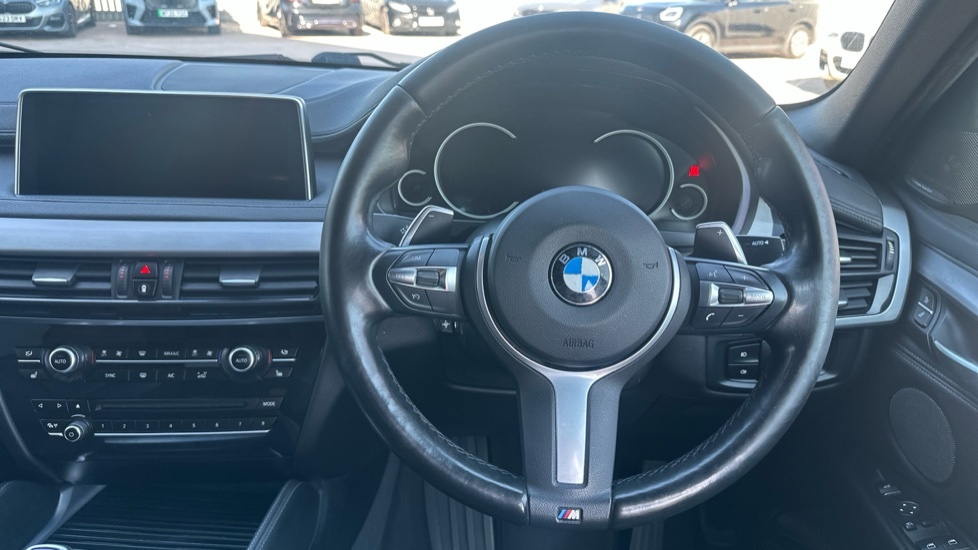 BMW X6 M M Sport White #5