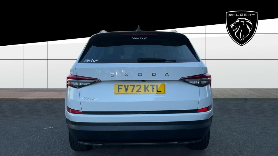 Skoda Kodiaq Se L Executive White #3