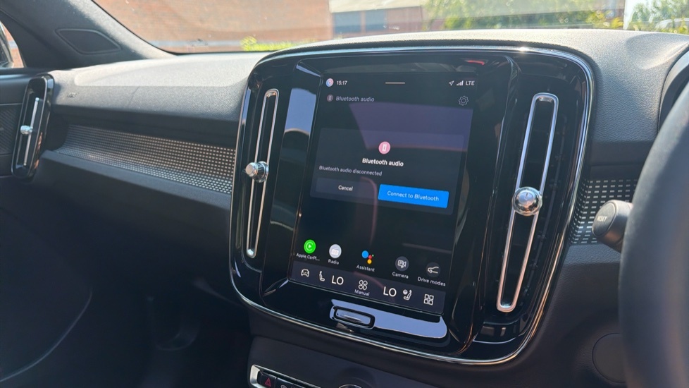 Volvo XC40 Recharge R-design, T4 Plug-in Hybrid Pan Roof, He Black #48