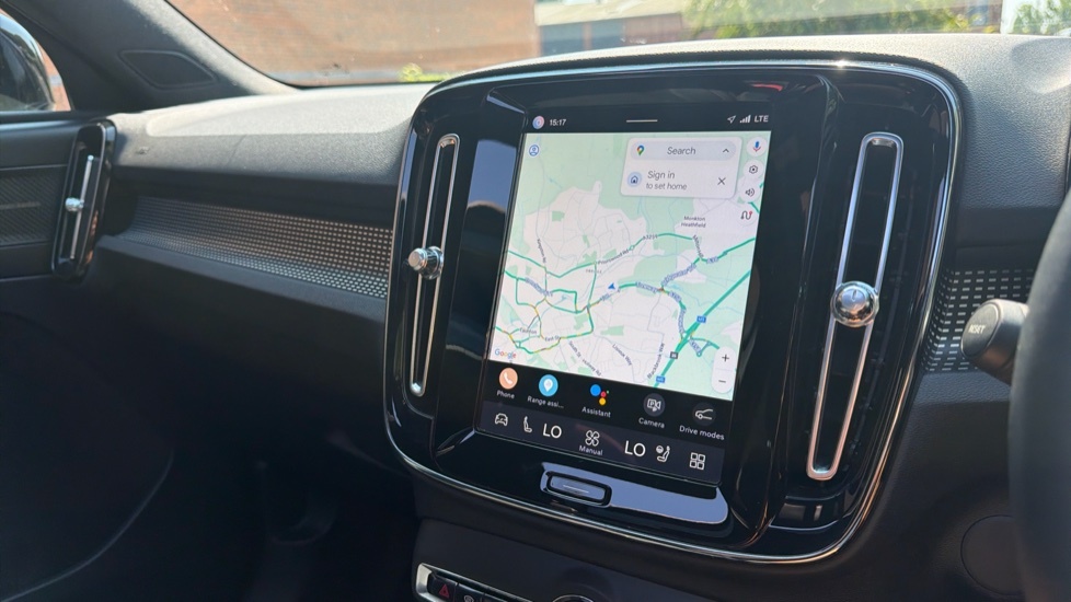 Volvo XC40 Recharge R-design, T4 Plug-in Hybrid Pan Roof, He Black #45