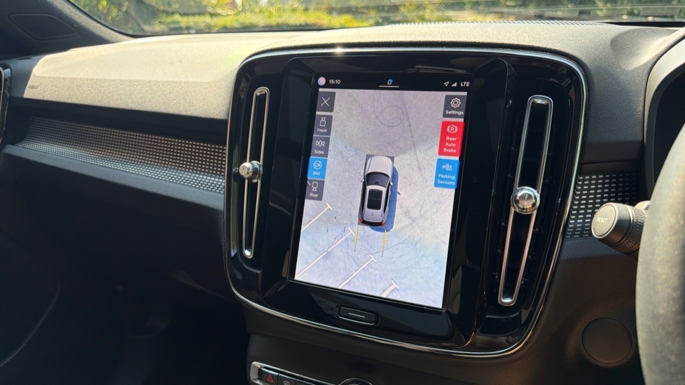 Volvo XC40 Recharge R-design, T4 Plug-in Hybrid Pan Roof, He Black #17