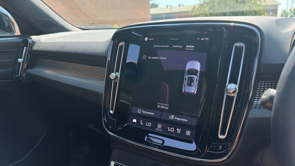 Volvo XC40 Recharge R-design, T4 Plug-in Hybrid Pan Roof, He Black #43