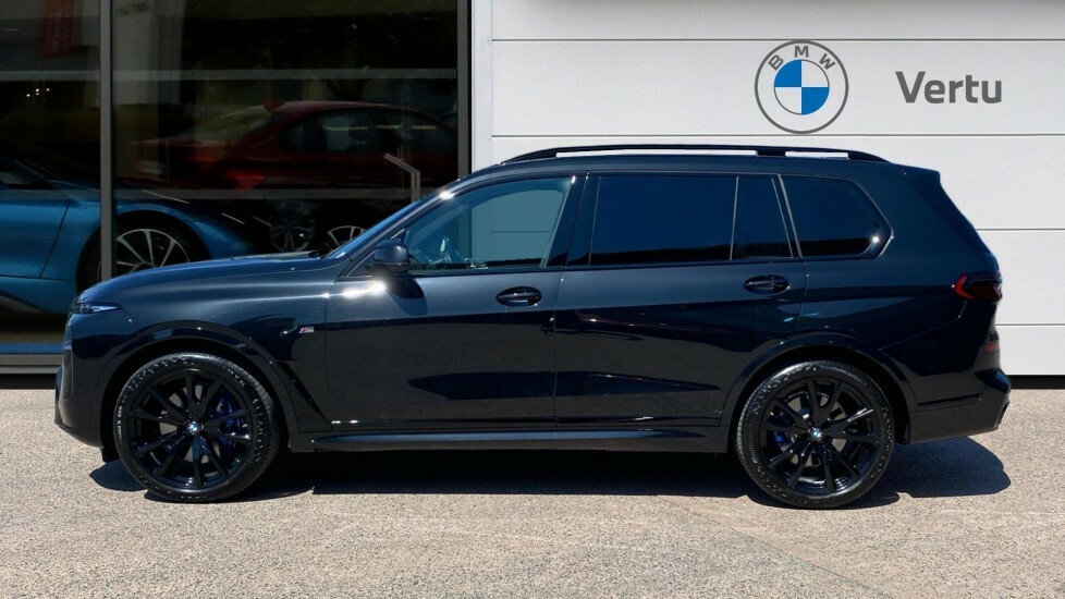 BMW X7 M Sport Black #3