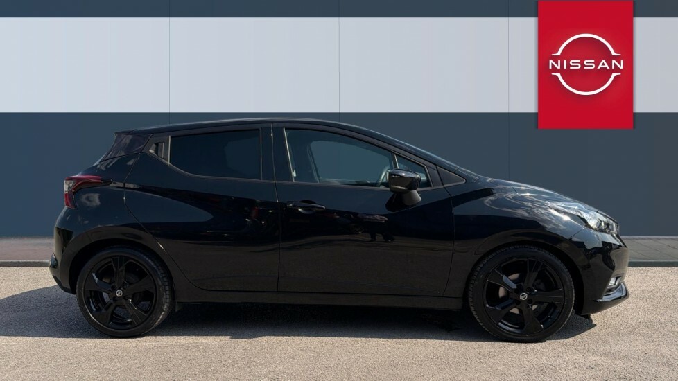 Nissan Micra N-sport Black #5