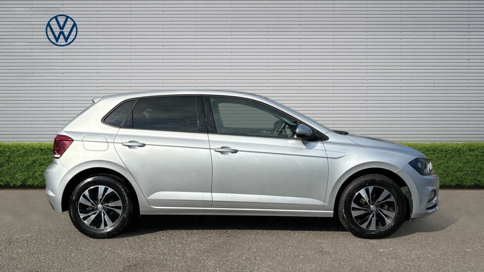 Volkswagen Polo Match Silver #4
