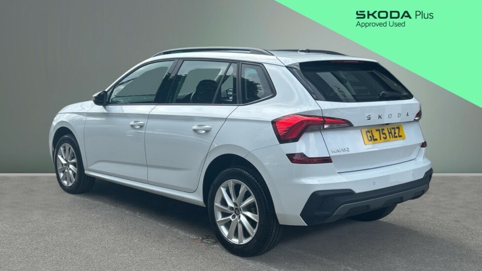 Skoda Kamiq Se Edition GL75HZZ White #3