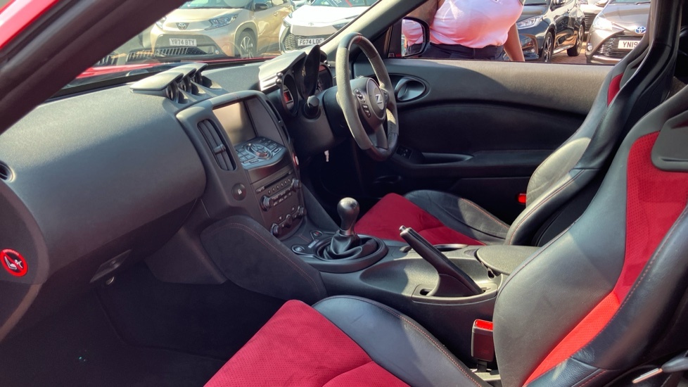 Nissan 370Z Coupe Black #5