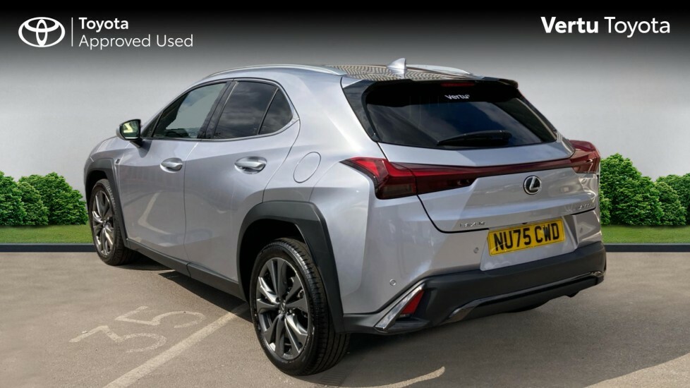 Lexus UX F-sport Design NU75CWD Silver #4