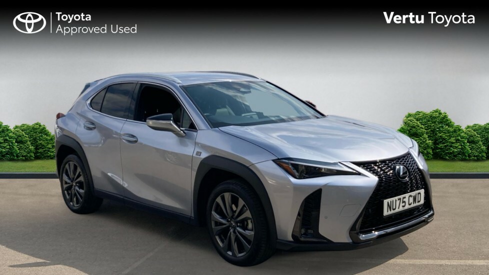 Lexus UX F-sport Design NU75CWD Silver
