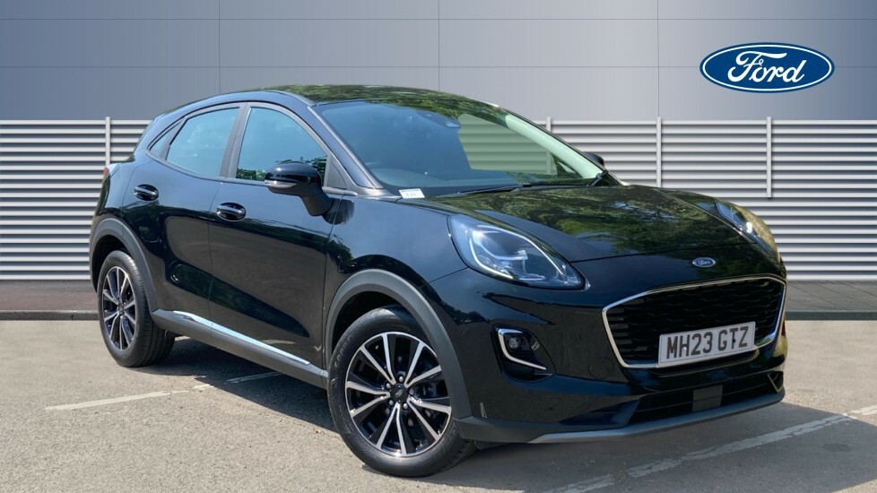 Ford Puma Titanium Black